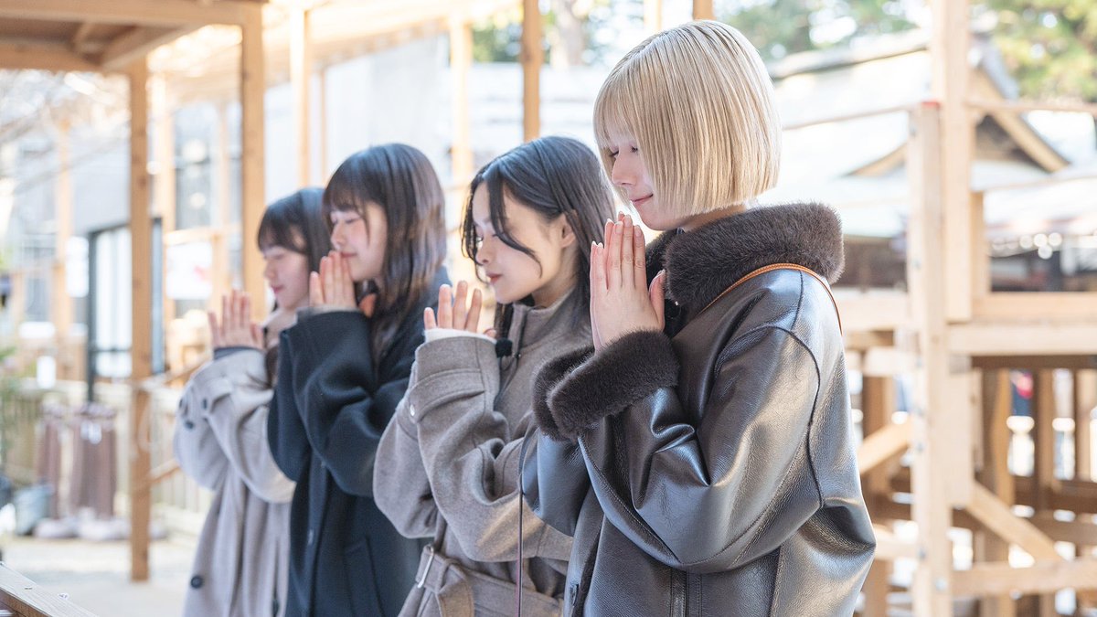 🌸櫻坂46 藤吉夏鈴ちゃん着用✨ □ZARA リバーシブル ダブルフェイス