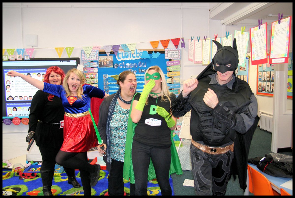 MrsWilsonY6's tweet photo. Devastated by the loss of my first ever teaching partner, Steve Bayliss. Always loved a dress-up - hated driving me around Portsmouth. Such a role-model in the world of education. https://t.co/zUoIZ0lUBg