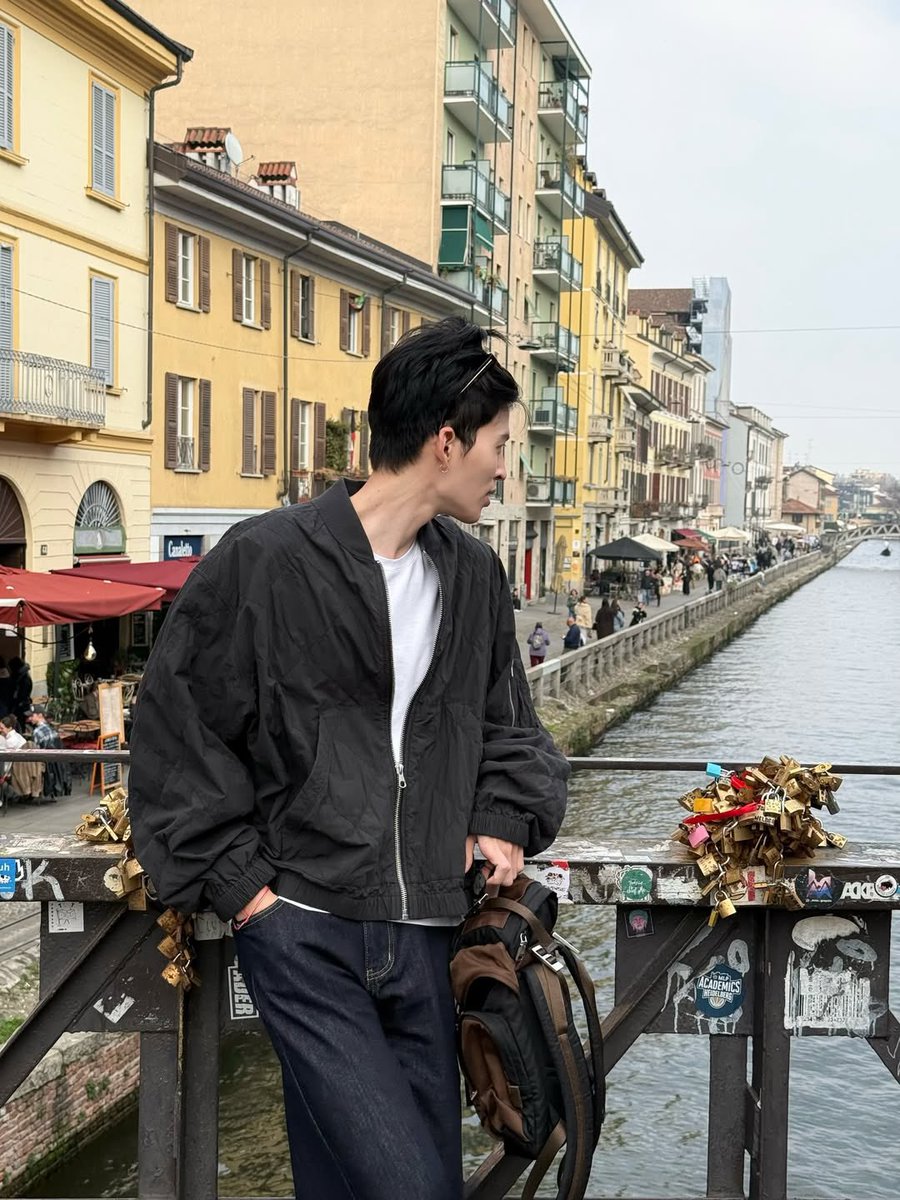 IG update : <a href="/ppnaravit/">ppnaravit</a> 

สุดหล่ออ หล่อมากกก
📍 : instagram.com/p/DVnk3PwDhOO/… 

#ppnaravit