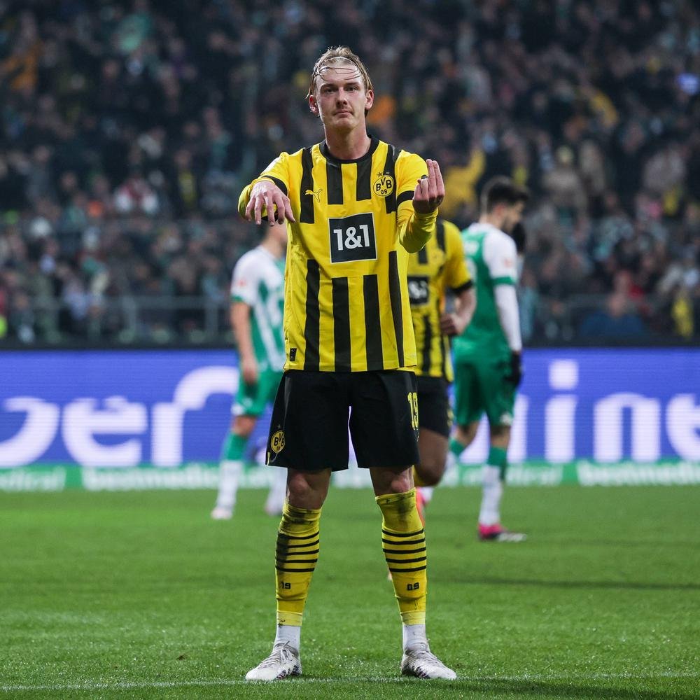 Sherlock tweet media