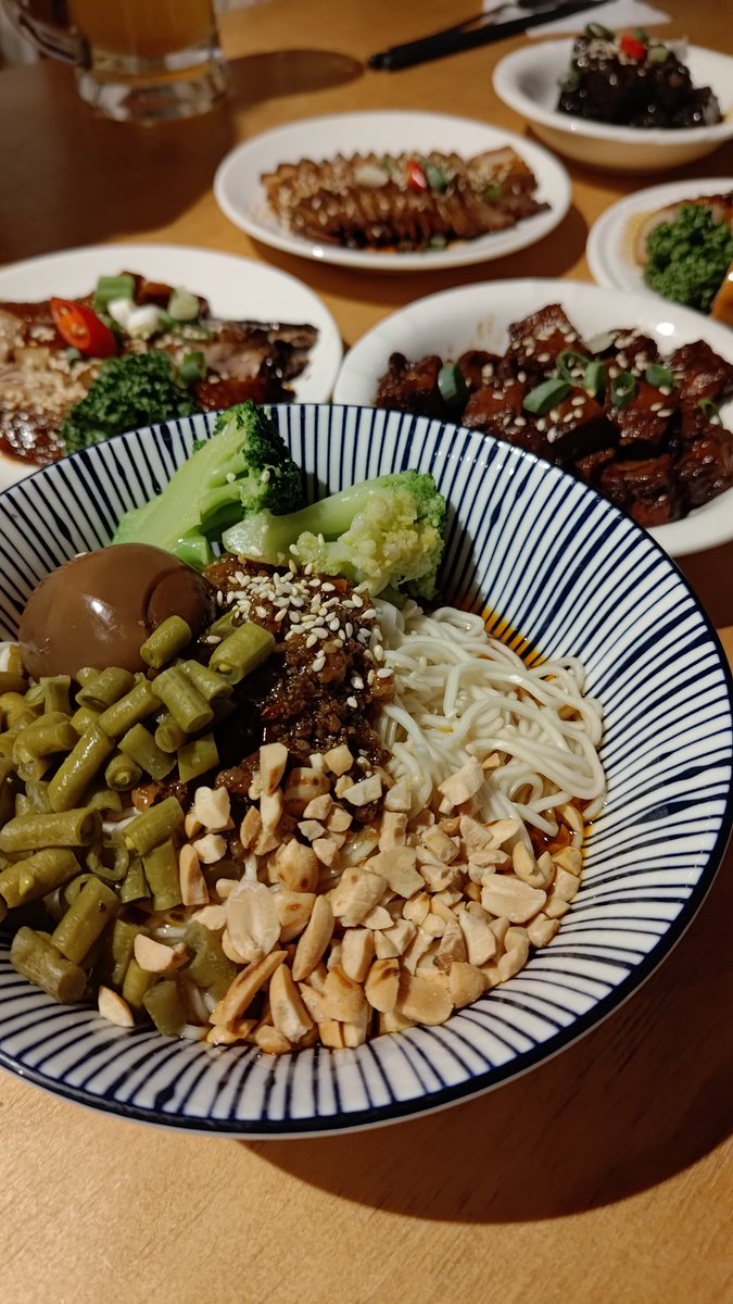 ASoonC1010's tweet photo. 麺 https://t.co/c2FNf0s1hl