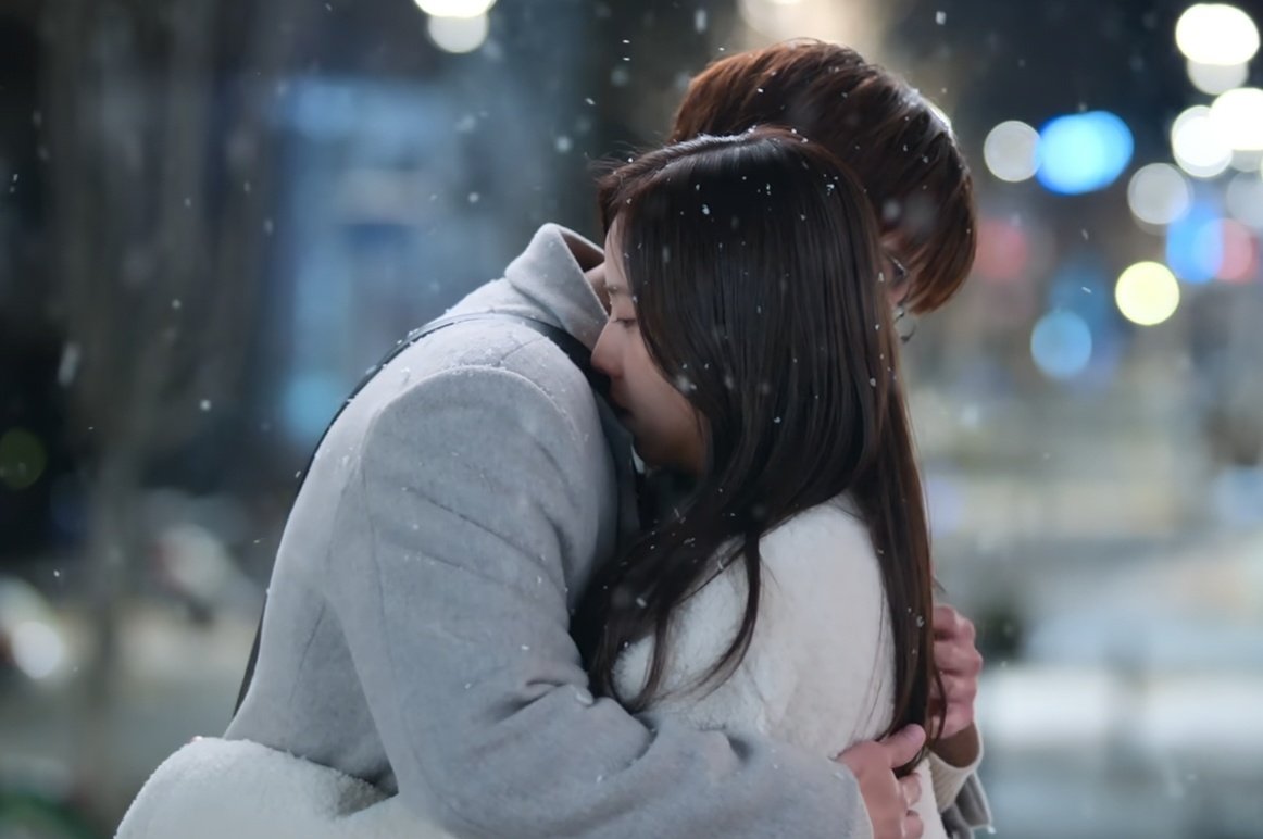 𝓐𝓷𝓲𝓲🪐 tweet media