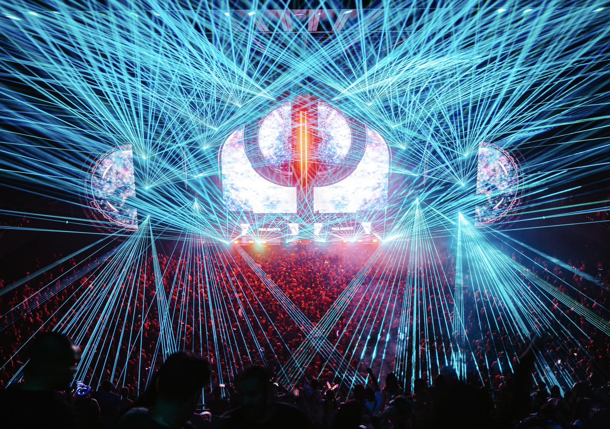 DreamstateUSA's tweet photo. WOW!🤩 The life changing moments we shared together on the dance floor this weekend will always have a special place in our heart, Dreamers.🫶 Til next time Dreamstate San Francisco.✨✈️ https://t.co/FH5rmVQjK7