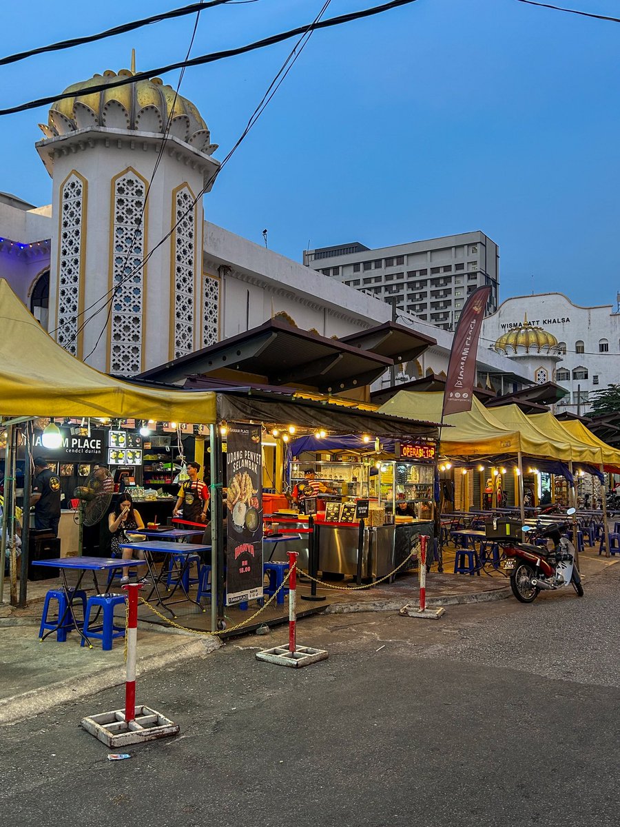 GlobeTucker92's tweet photo. Ramadan en Malaisie 🇲🇾 https://t.co/7HatgGZh5o