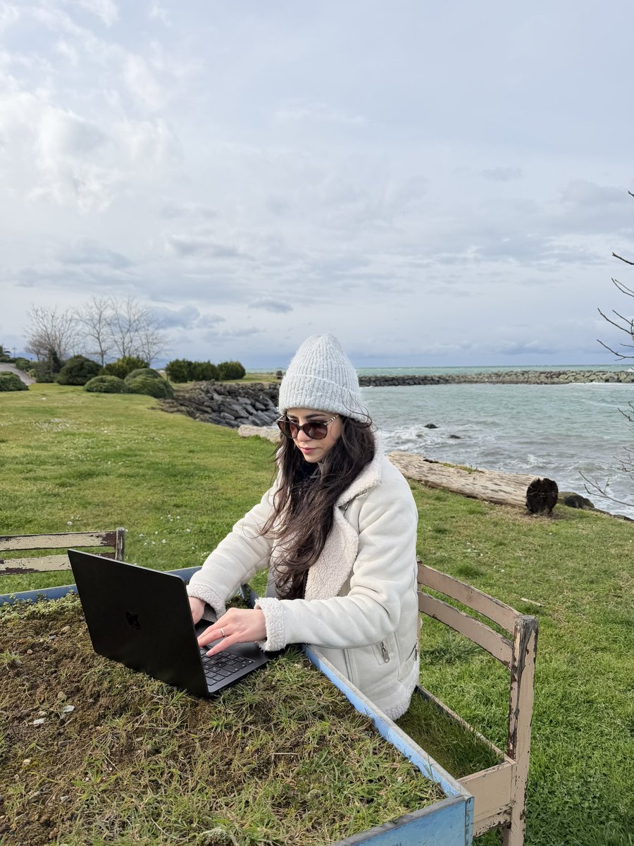 Zeynep Küçük tweet media