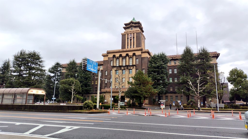 nakachision's tweet photo. よく鉄道写真や野球写真を
投稿してます仲地 紫苑と
言います！
読みはなかち しおん と読みます！
いつもは交通系や野球系、
緊急車両、風景写真を撮っています！
是非フォローお願いします！
GO Dragons！
日本一へ！ https://t.co/Slyxu33Jys
