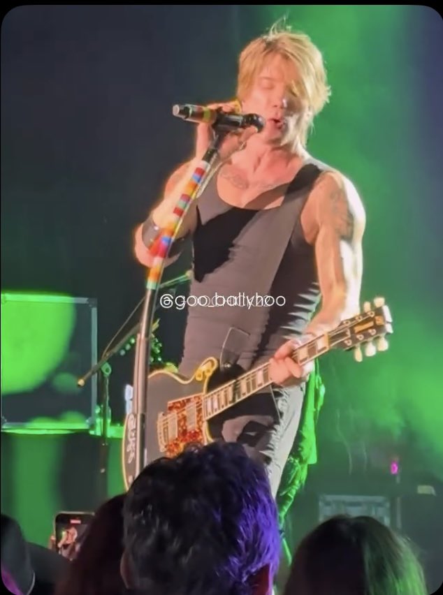 kiddingforkids's tweet photo. Run All Night
The Greek Theater LA
9/7/2025
#googoodolls #johnrzeznik #robbytakac #runallnight...
まだ生きているうちに
この長く孤独な道のりを
一晩中走り続けるんだ 走り抜けるんだ
https://t.co/GAwjj9VqOR https://t.co/hlsxbVxOtf