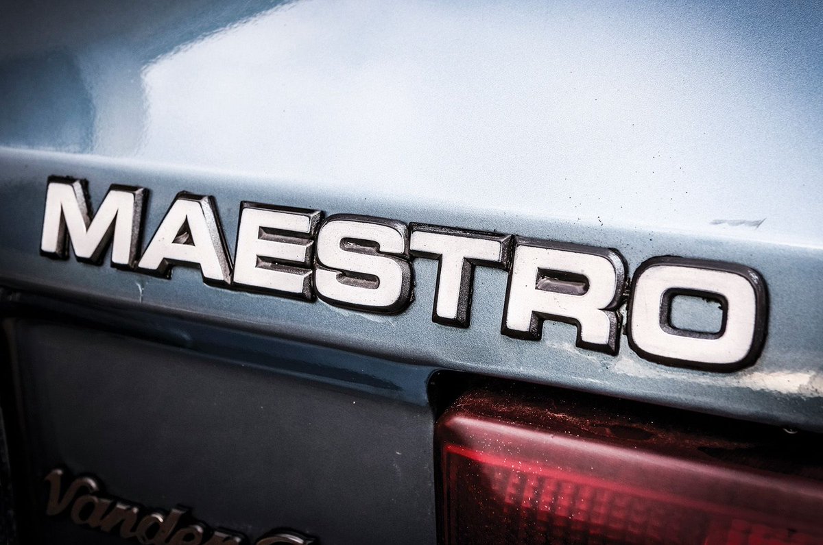 Classic & Sports Car tweet media