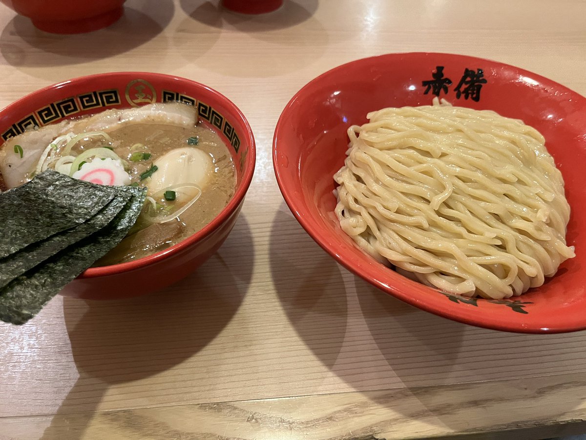 かみやん⚔ tweet media