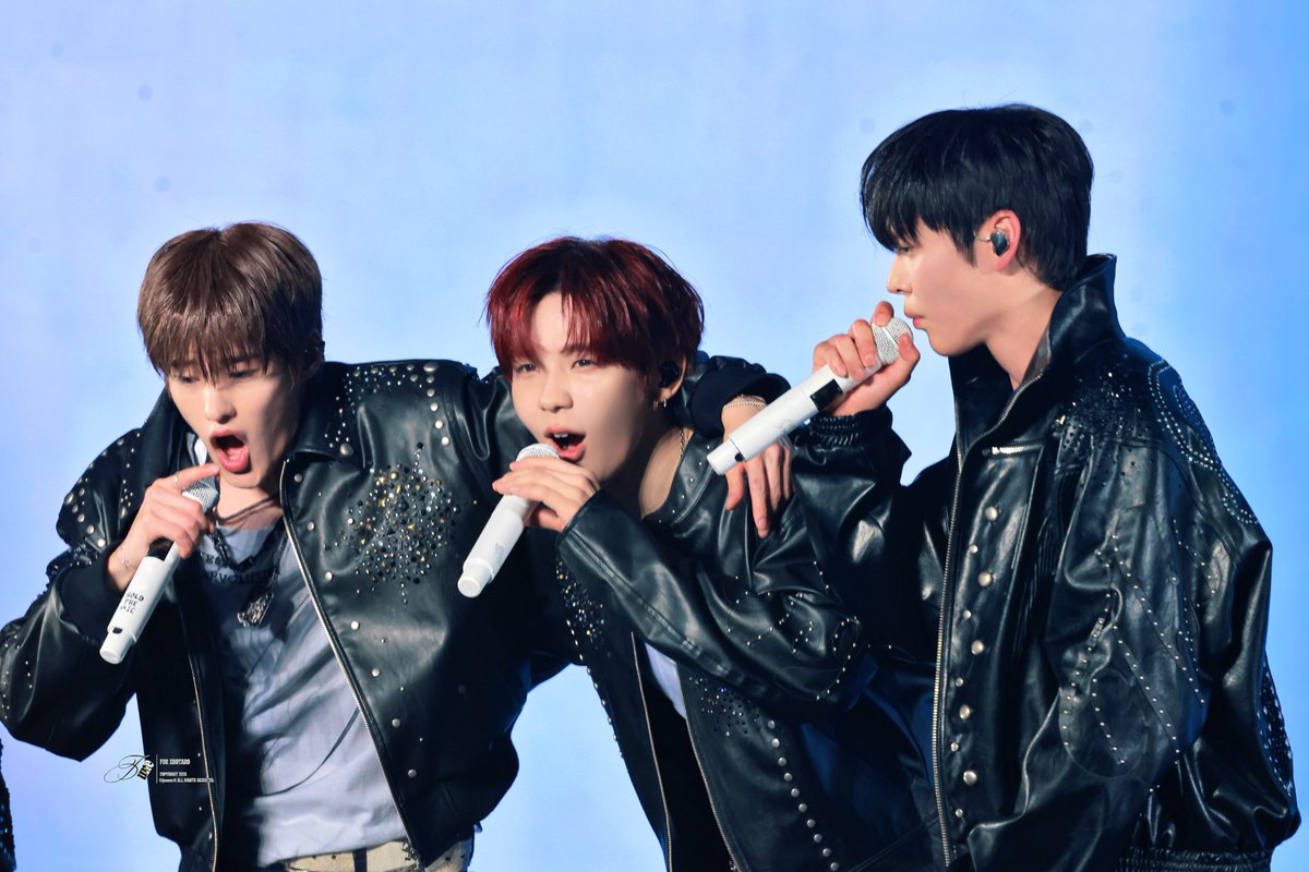 ᴊᴜɴᴇ. tweet media