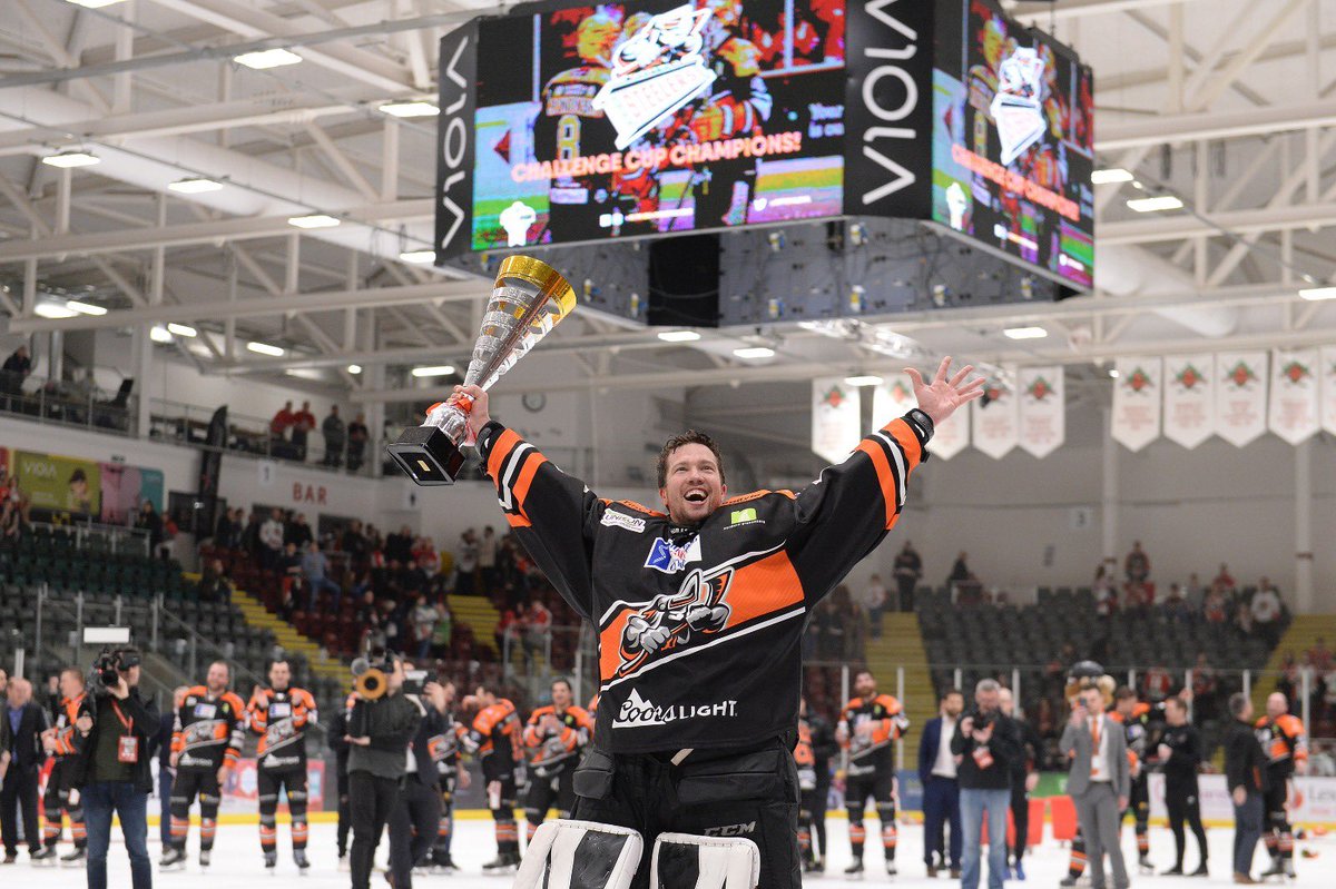 SteelThePuck tweet media