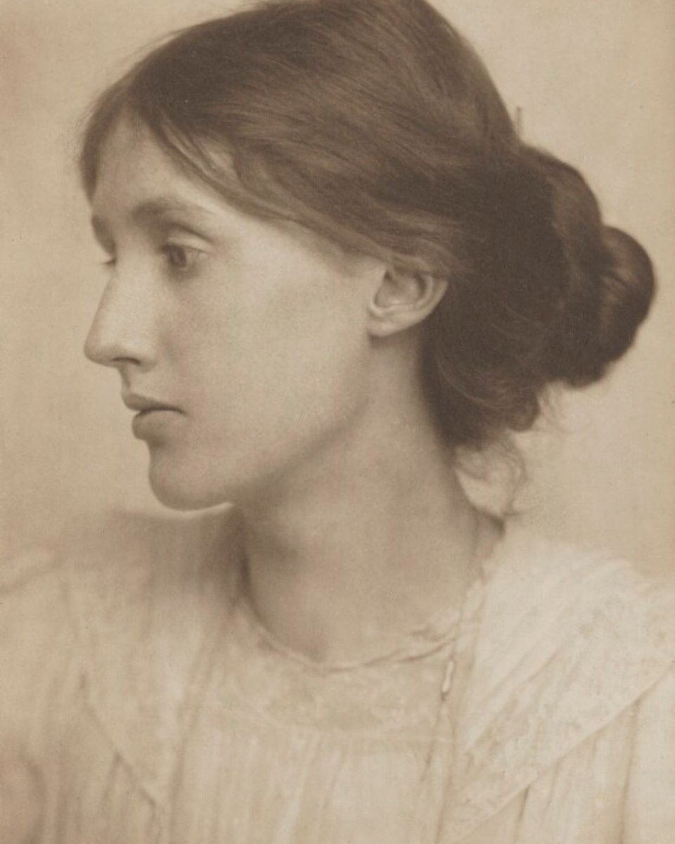 The London Library tweet media