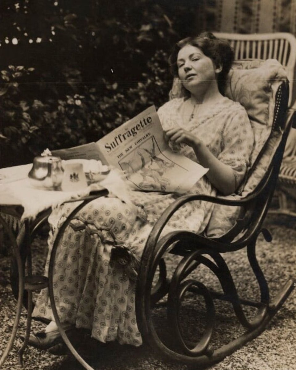 The London Library tweet media