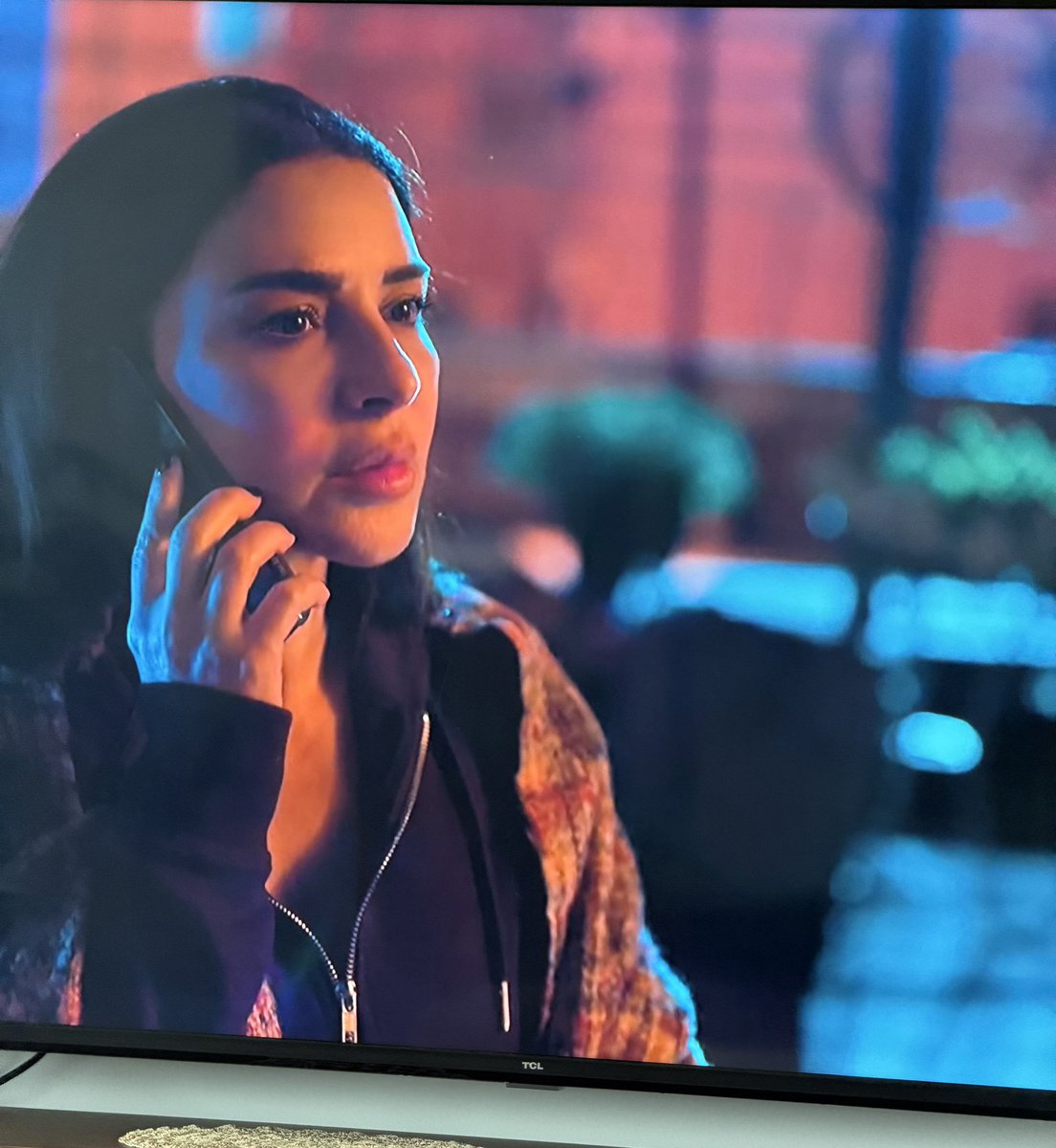ReinMaila's tweet photo. @MaguyBouGhosn 
أنتظر أعمال ماغي بوغصن كل عام لأعرف ما هي القضية المجتمعية التي ستحملها..
ماغي وإيغل فيلمز خلال السنوات الماضية أعادت للدراما قيمتها كمرآة للمجتمع.. بأعمال تحمل رسالة ووعد. https://t.co/bXdRgnYGs5