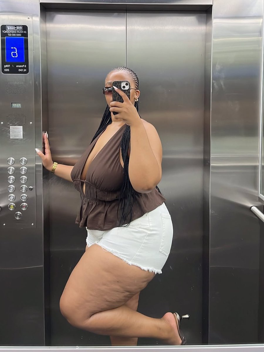 GirlGazer tweet media