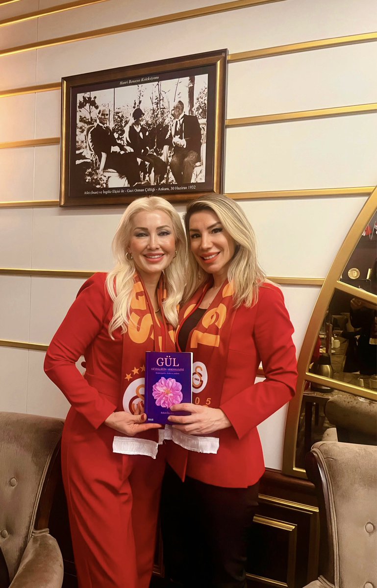 selingozgenc's tweet image. 1905 AGS Ankara Galatasaraylı 
Yönetici ve İş İnsanları Derneğimizin çatısı altındaki #Ankara’nın çeşitli
 #iş sektörlerinden 
kadın üyelerimizin bir kısmı ile 
8 Mart Dünya Kadınlar Günü vesilesi 
ile #iftar yemeğinde bir araya geldik. 

Kıymetli misafirimiz sayın hocam 
Dr.