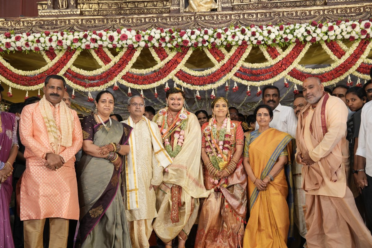 Nara Bhuvaneswari tweet media