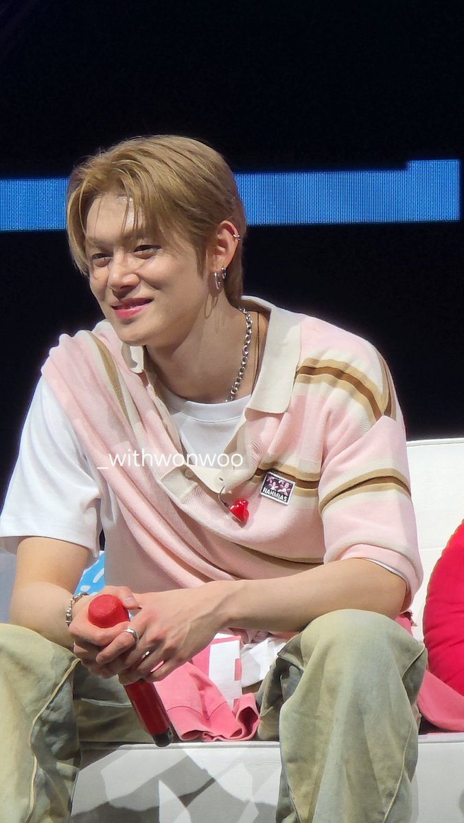 ktyunique's tweet photo. Yeonjun looks so cute https://t.co/BFTuGzJU22