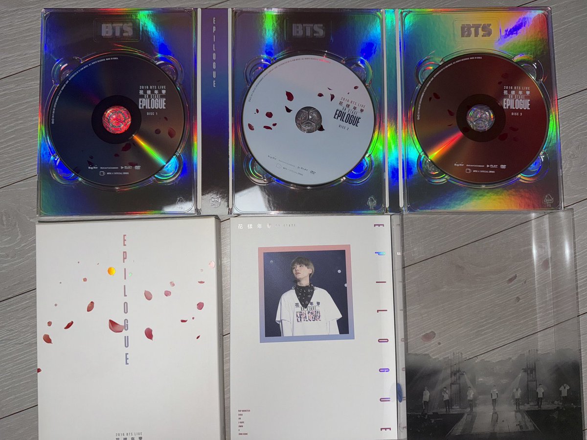 xjsha_'s tweet photo. 방탄 bts 화에필 DVD 블루레이 풀셋 양도
full set SELL

poca suga 슈가
all 11.0

CD 미사용
모든 인증 가능
디엠주세요 DM plz

bts hyyh epilogue dvd bluray 방탄 남준 석진 윤기 지민 태형 정국  rm jin suga jimin v jk jungkook md goods photocard pc buy 포토카드 wts https://t.co/Efs8Q5F65i