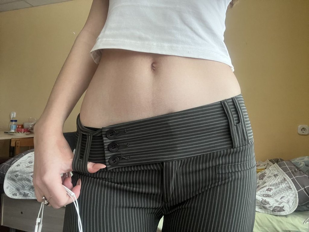 thinspo 𓍯𓂃 tweet media