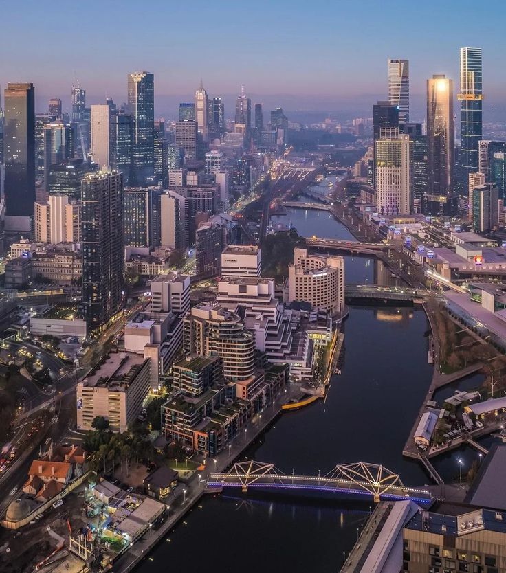 beautyexplorer0's tweet photo. Melbourne , Australia https://t.co/qaq66MsJyH