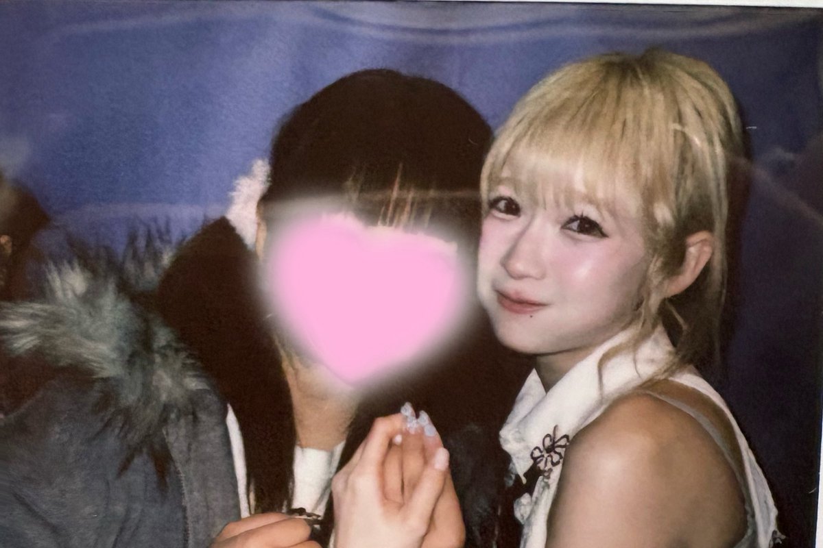 りえすきの爪褒めてくれて嬉しかった（ ｉ _ ｉ ）たくさん幸せありがとう(><)