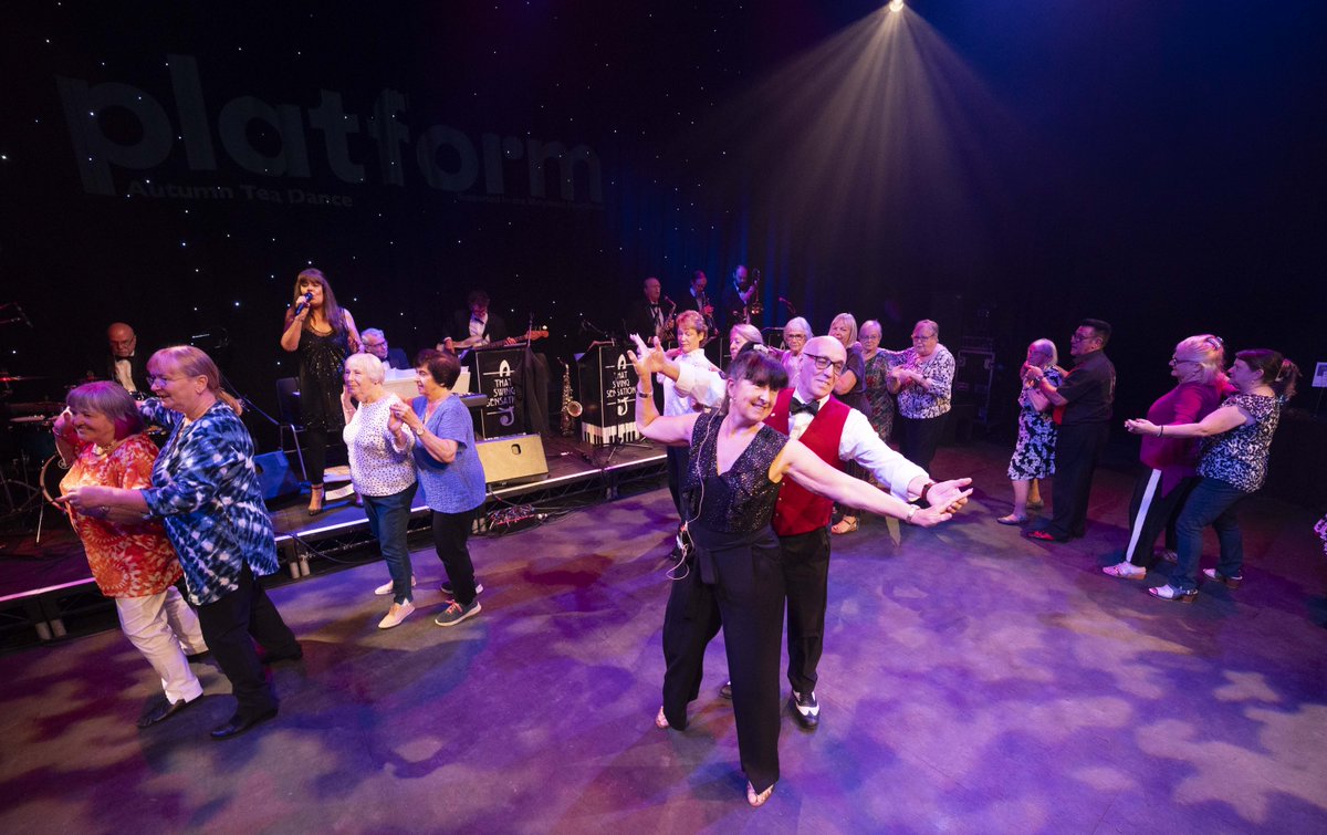 Platform Glasgow tweet media