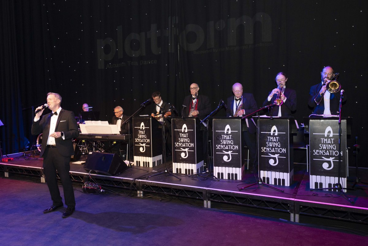 Platform Glasgow tweet media