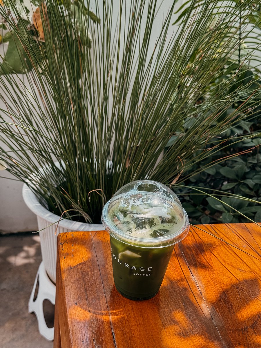 เ ก๋ ไ ป งั้ น . tweet media