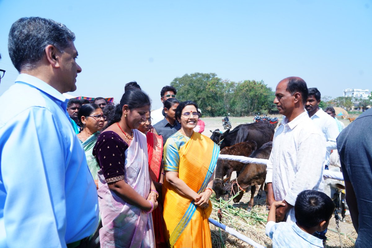 Nara Bhuvaneswari tweet media