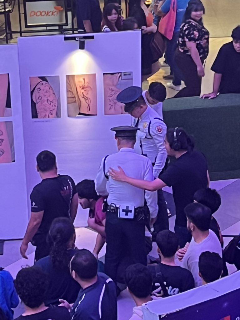 stellintouA's tweet photo. Very timely. Katulad nito, Charice  of KAIA is wearing a formal attire. Just a casualy walking pabalik sa backstage pero bigla nalang siyang hinigit ng lalaking ito.  Buti nalang at naagapan ng security. Paano kung hindi? https://t.co/o3ILV7Zh2f