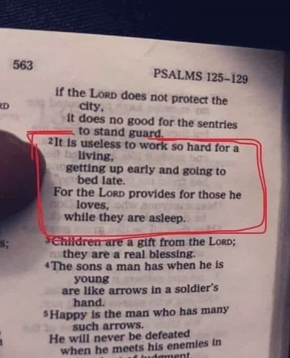 This Bible verse says "DO NOT WORK" if you work tomorrow, you're disobeying the Lord's command😭