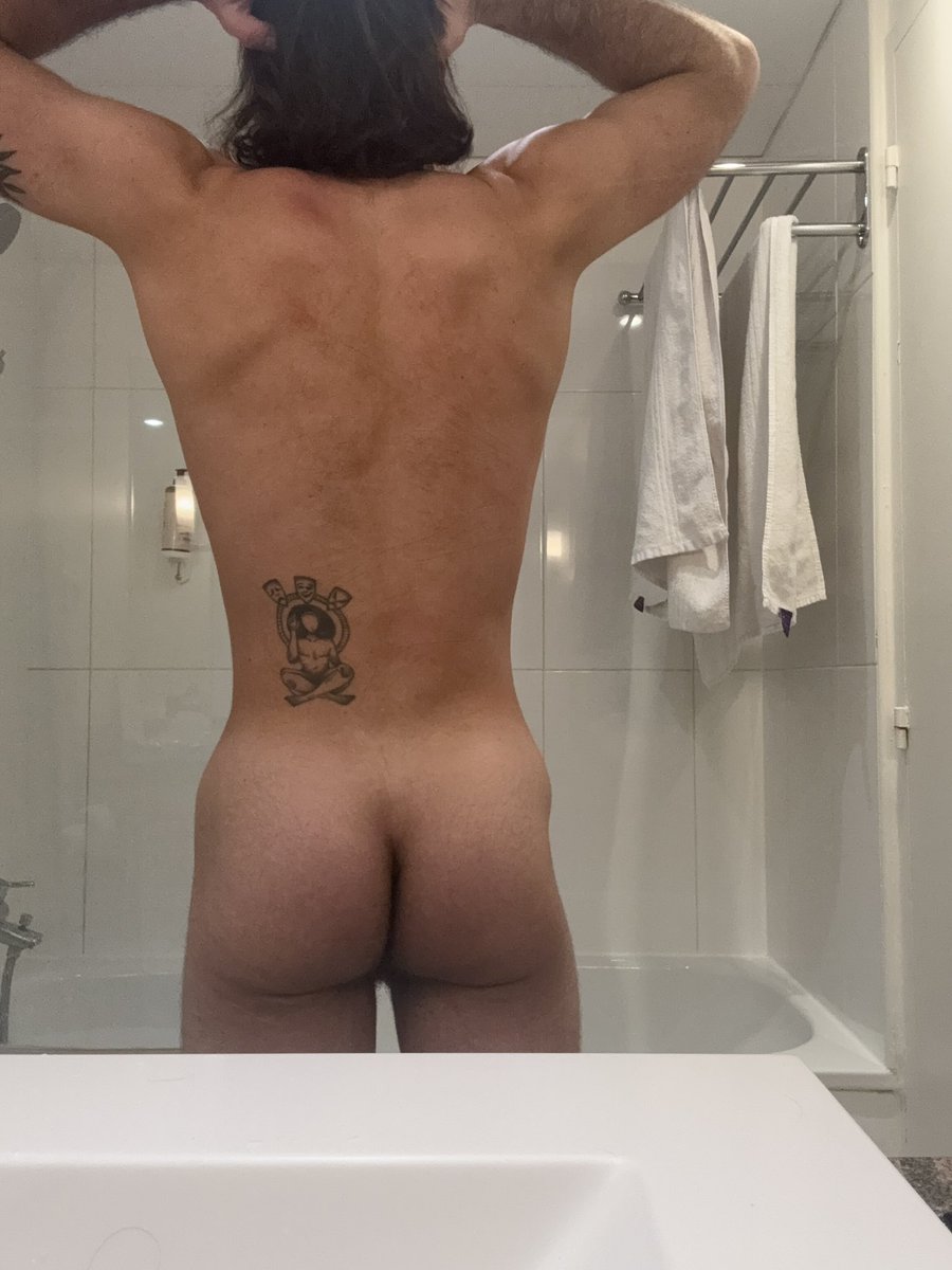 XTonyH19's tweet photo. Tu viens à la douche avec moi ? 🚿🥵

Are you coming to the shower with me? 🚿🥵 https://t.co/AFm5C27Ugp
