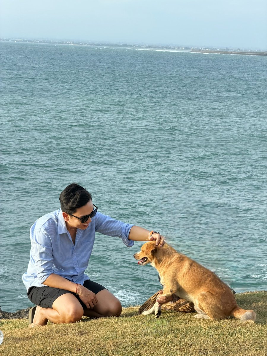 yourspyra's tweet photo. Ngabuburit sama coki, bareng kamu kapan ? https://t.co/Ew13vKhoRz