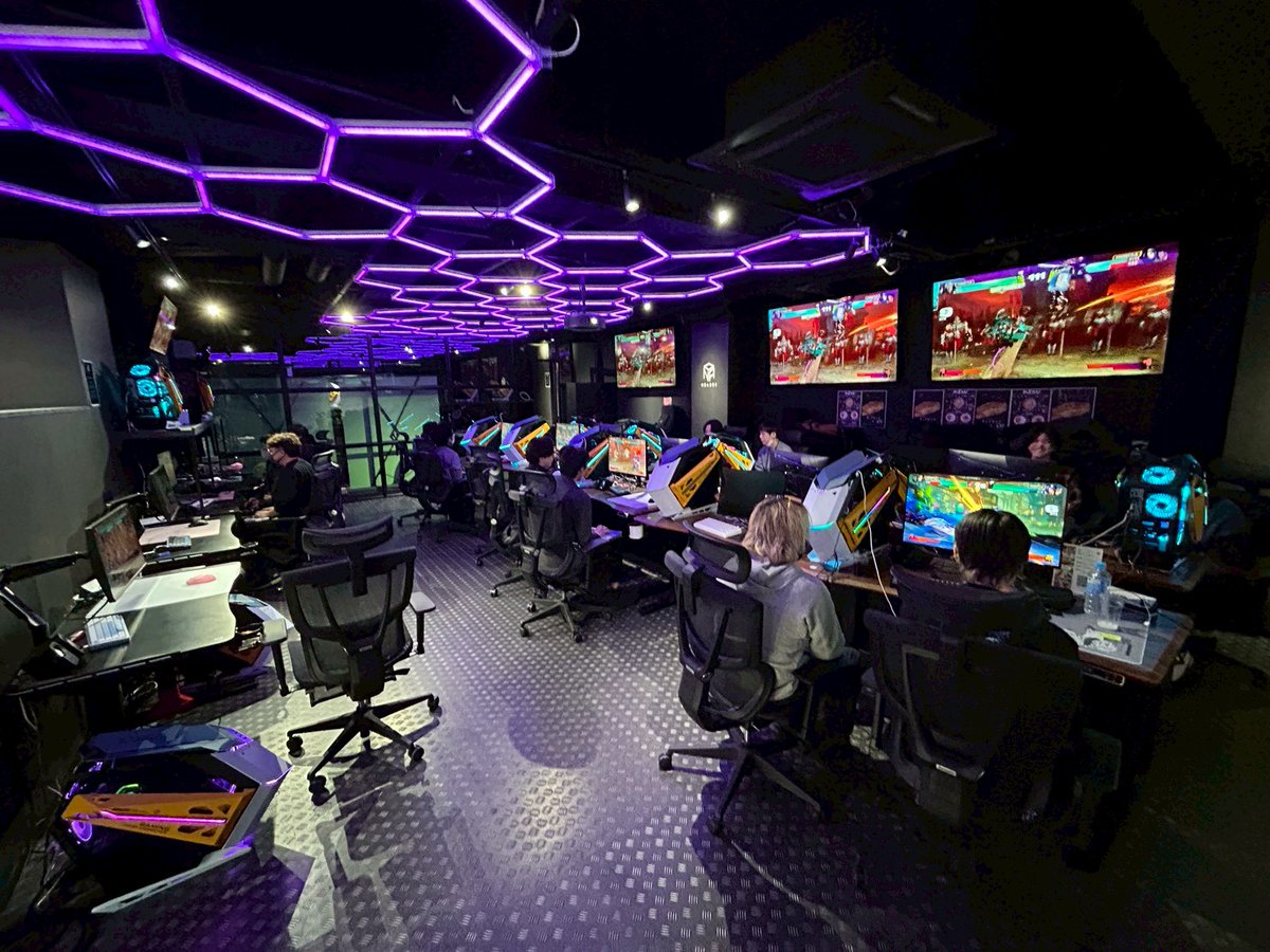 AMAZING AREA tweet media