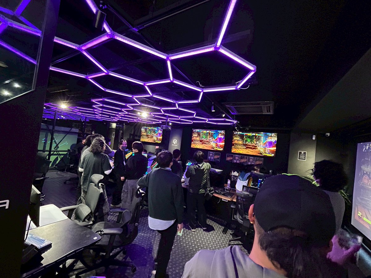 AMAZING AREA tweet media