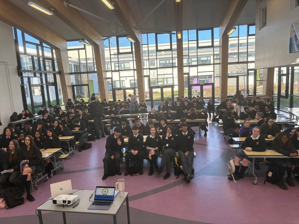 Le Chéile Secondary School tweet media