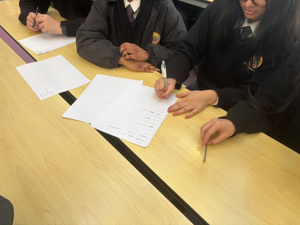 Le Chéile Secondary School tweet media