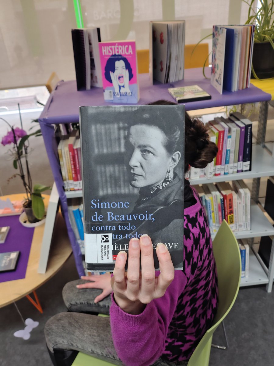 bpmmadrid's tweet photo. 👩🔧 ¡Feliz 8M!
Este año lo vamos a celebrar con un 📕BookFace 👩, además de una autora feminista que no nos cansamos de reivindicar, Simone de Beauvoir 🖊.
📚 Sus obras os esperan en las Bibliotecas, ¡felíz día a todas! 💜
#bpmBookFace #8m #díadelamujer https://t.co/enHCIWOxOX