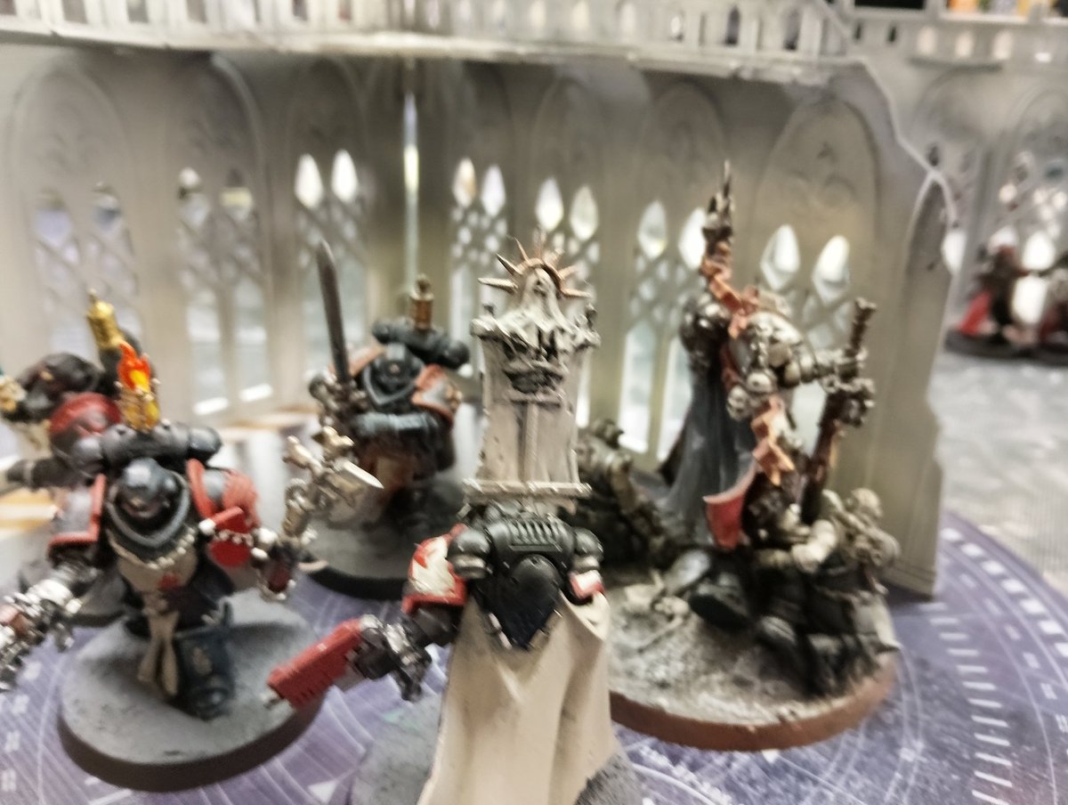 今日は40k 2000pt メカニカス戦
対戦ありがとうございました！
ポイント改定があったが
強化だけ変更して参戦
これでロスター固定4ヶ月