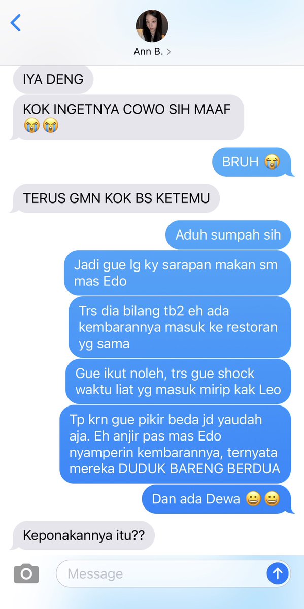 popsvelvett's tweet photo. 261. Tapi emang awkward banget ya kalo dipikir-pikir, mantanan terus gebetin saudara kaka ade begitu 🤣 https://t.co/PJVxt9kxMN