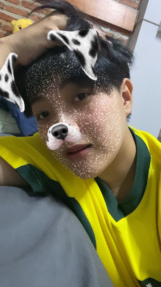 sutlo19's tweet photo. เหลืองแบบคิ้วท์ ๆ 🐶💛  #wlw #นครปฐม #ทอม #fyp https://t.co/9HGQuou3lu