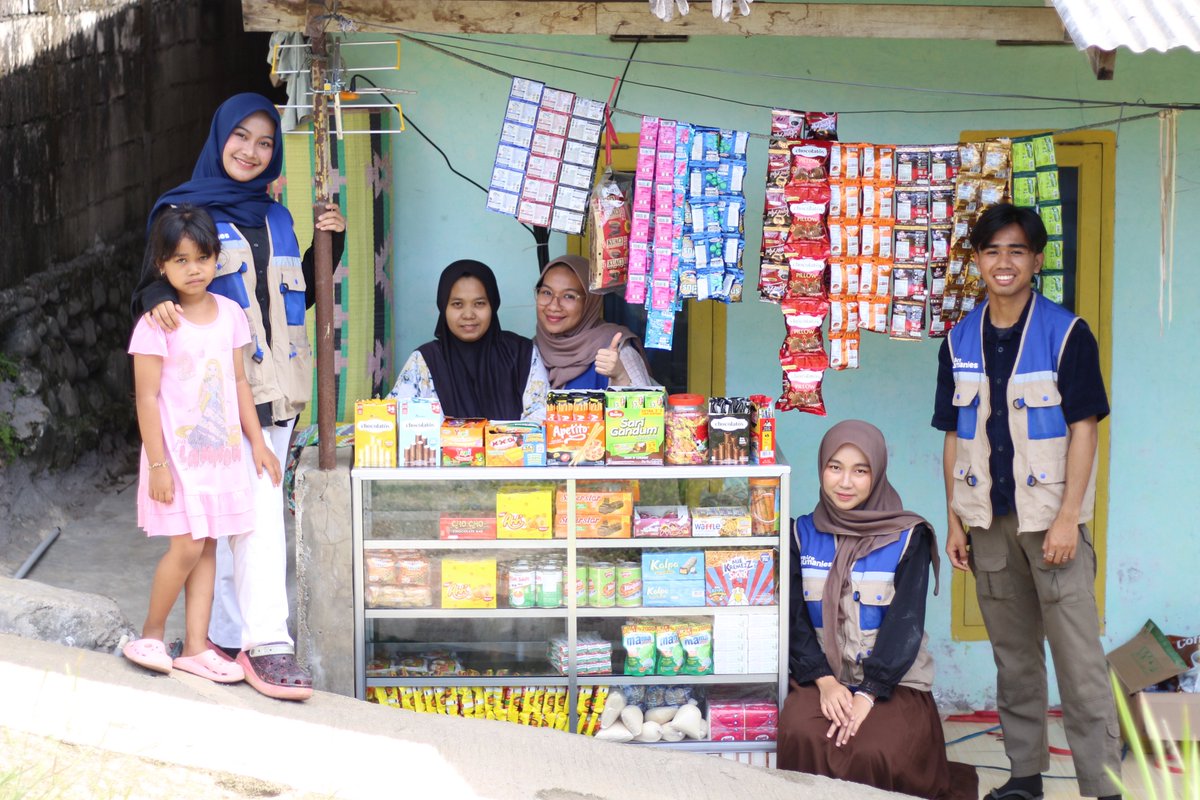 Humanies Project tweet media