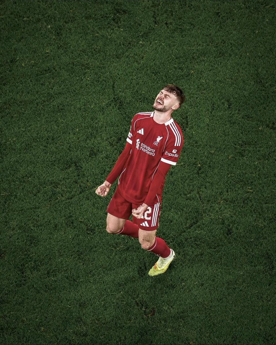 Liverpool 🇫🇷 tweet media