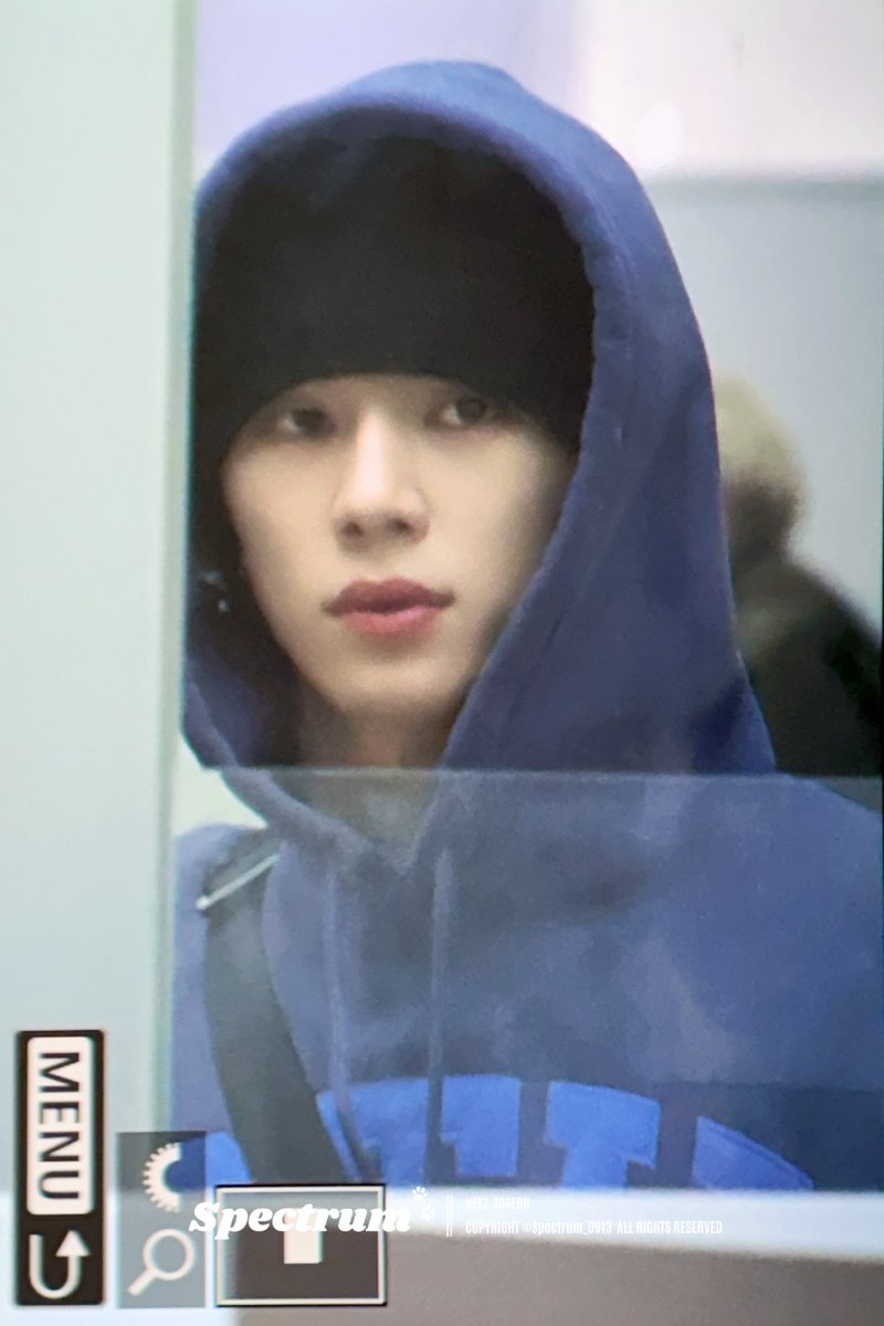 𝙎𝙥𝙚𝙘𝙩𝙧𝙪𝙢- tweet media