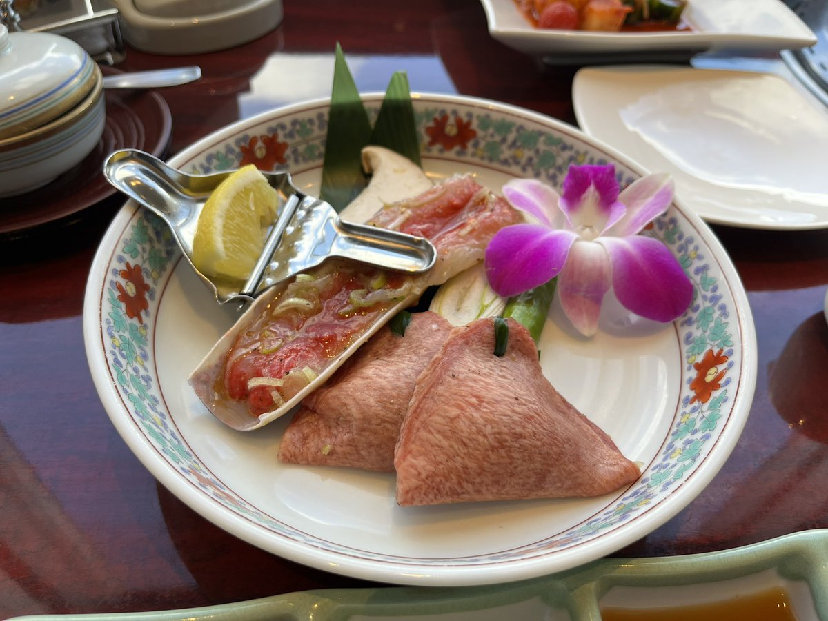 るなを。 tweet media