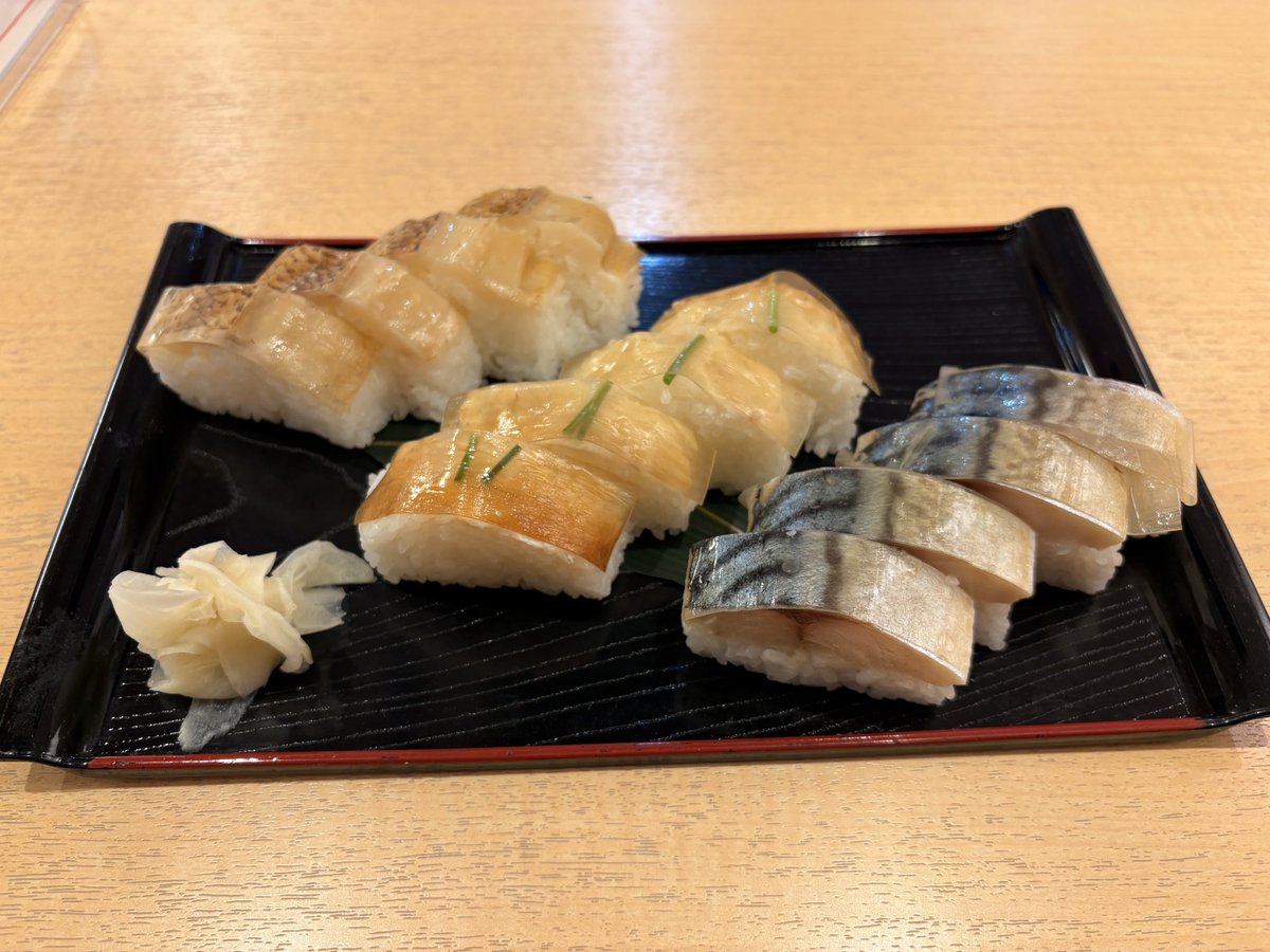 CatsSyndrome's tweet photo. ちょいと旅のハイライトおば https://t.co/8zNs4cqksV