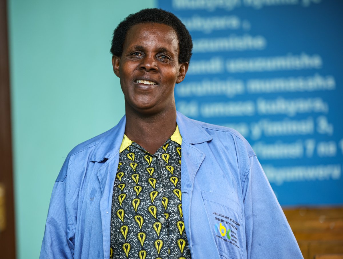 sfhRwanda's tweet photo. 👩🏾‍⚕️ For ALL Women and Girls. 👧🏾

This #IWD2026, we recognize a simple truth: #HealthEquity cannot exist without #GenderEquality.

Across 🇷🇼 #Rwanda, women power the health system — from 👩🏾 #CHW's in villages ➡️👩🏾‍⚕️#Nurse-entrepreneurs running healthposts ➡️👩🏾‍💻 leaders shaping the future of #PrimaryHealthCare.

🌍 Every day at SFH Rwanda we witness how investing in women transforms communities 💪🏾