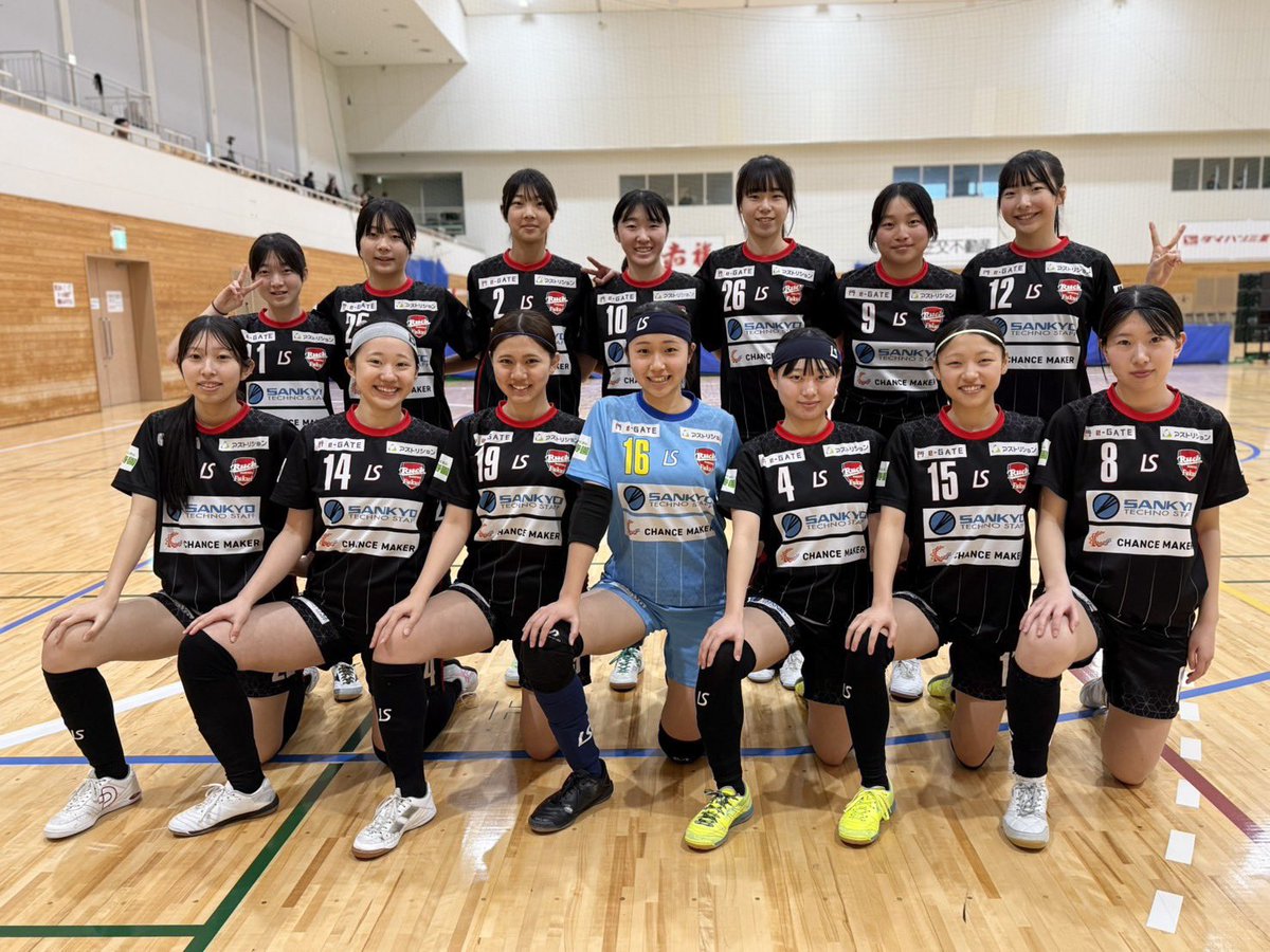 嶋崎心那 tweet media