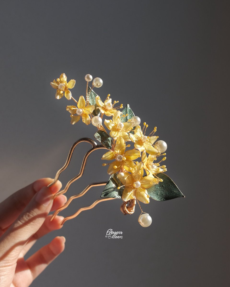 flowers2themoon's tweet photo. ดอกรวงผึ้ง 🐝✨ https://t.co/TTdmxKB5m8